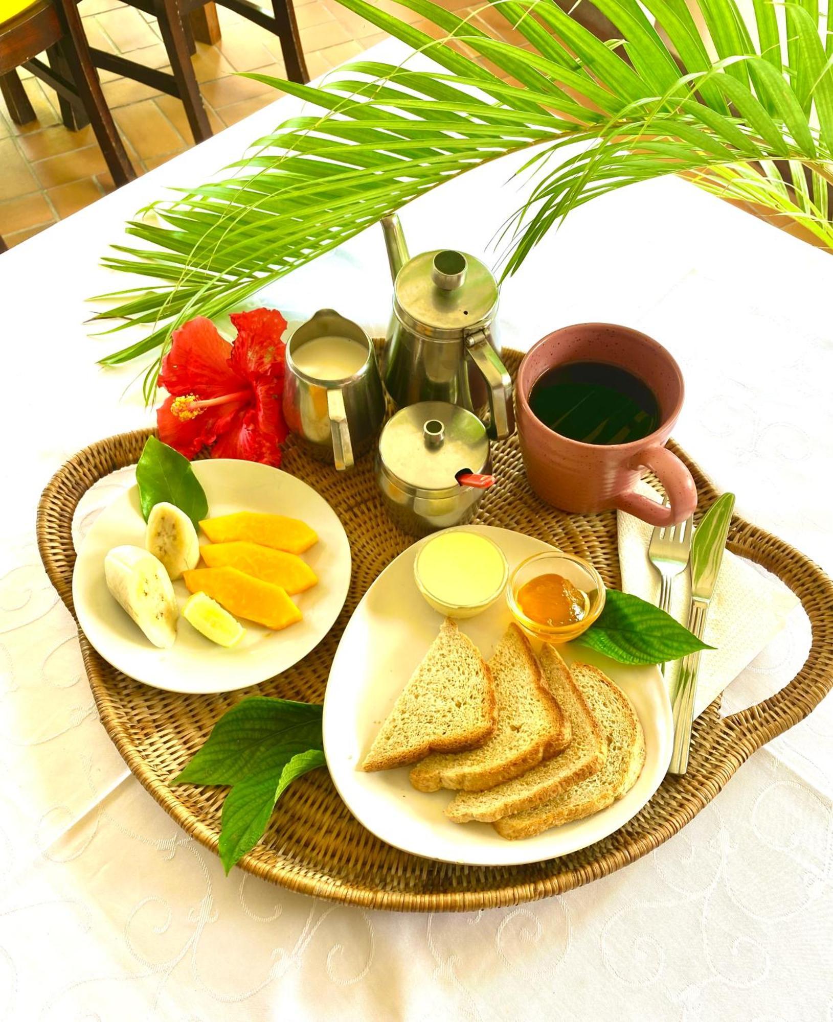 Hotel Santo Vanuatu Luganville Eksteriør bilde