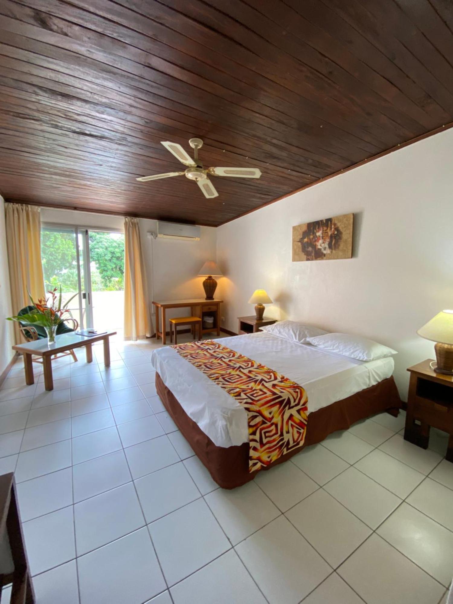 Hotel Santo Vanuatu Luganville Eksteriør bilde