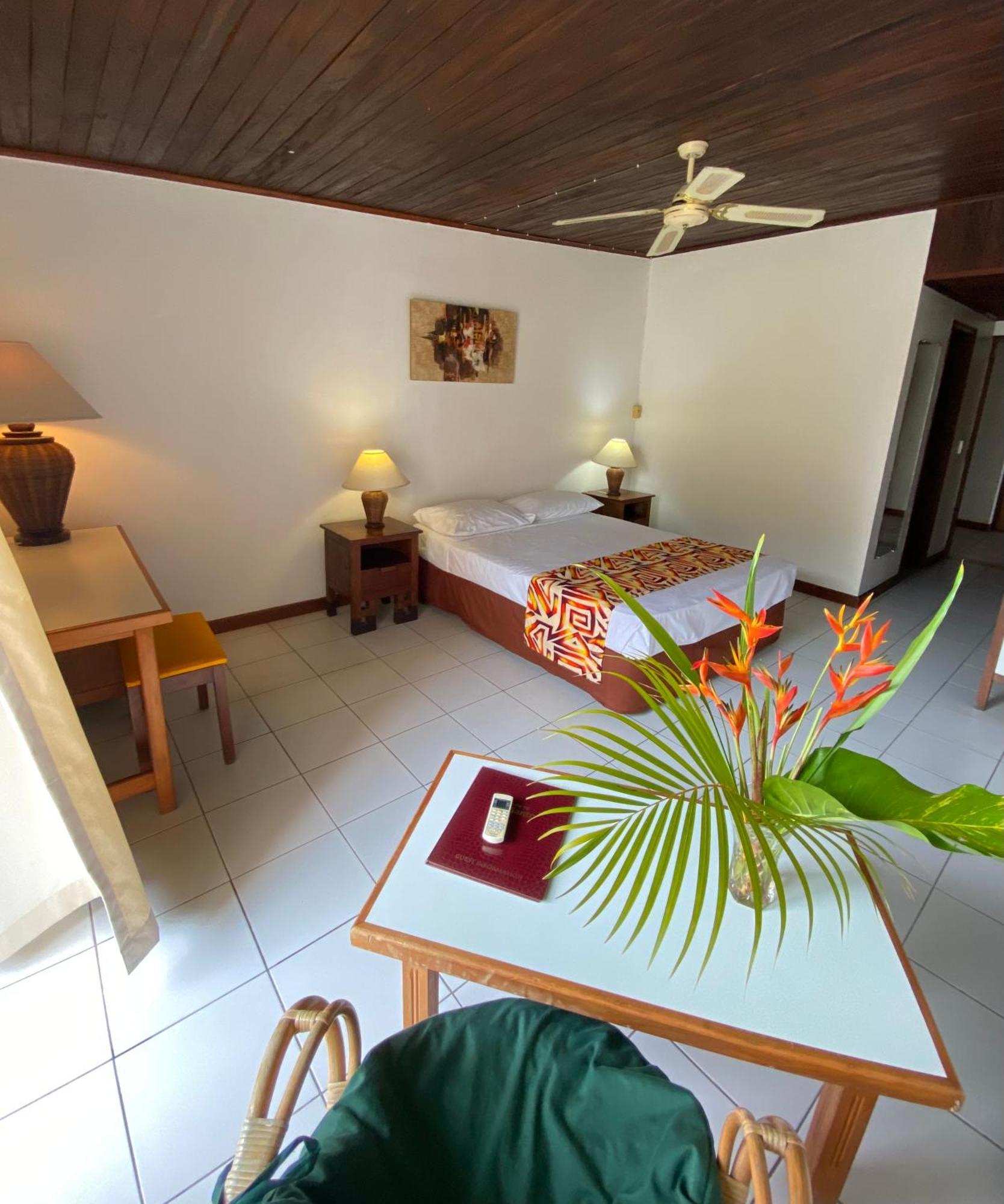 Hotel Santo Vanuatu Luganville Eksteriør bilde
